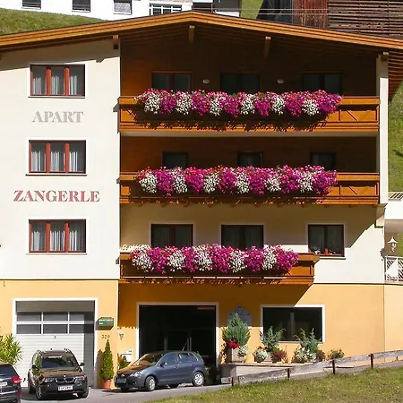 Daire Zangerle.5